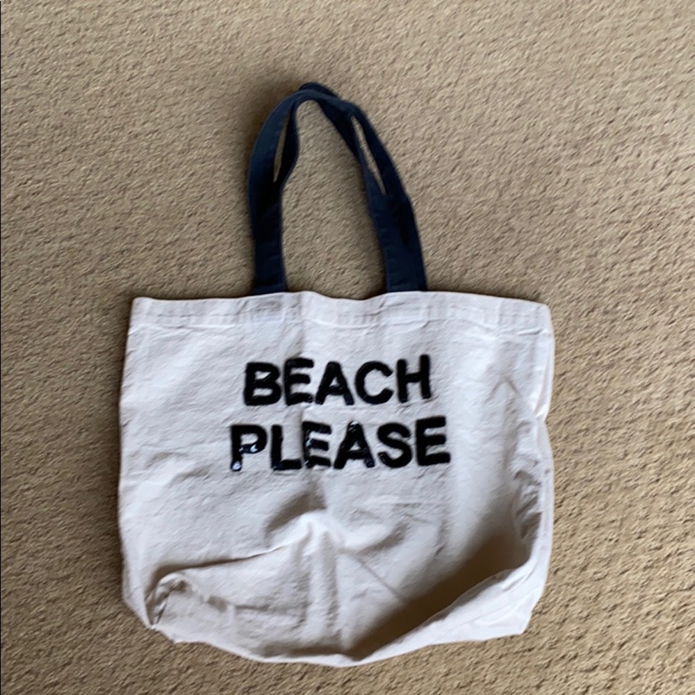 Fallon and Royce Beach Bag Ret $88